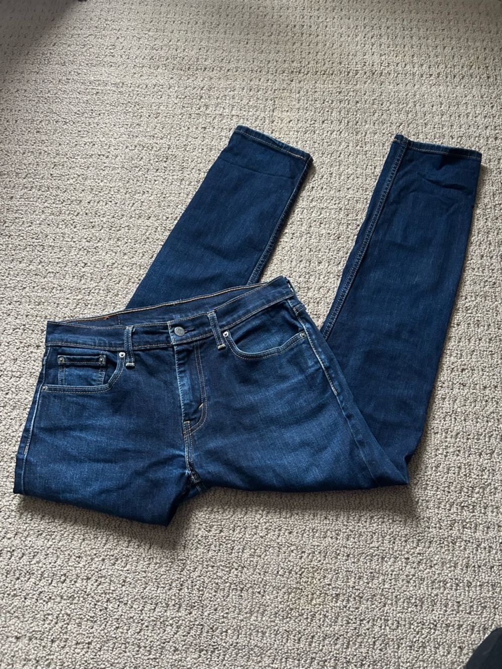 Levi’s 502 Jeans